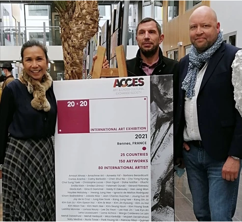 With the Access Team during Opening Day, Curator Margo C. Le Lain, Jean Claude Le Lain, and Thierry Moyon.
